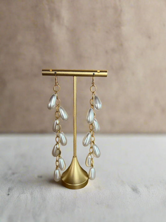 Goldfine- Tiered Pearl Teardrop Earrings